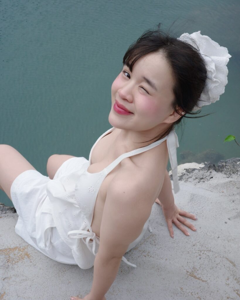 When I Overthink My Age and Realize Everything’s Actually Ok